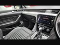 Volkswagen Passat SEL TDI DSG 16