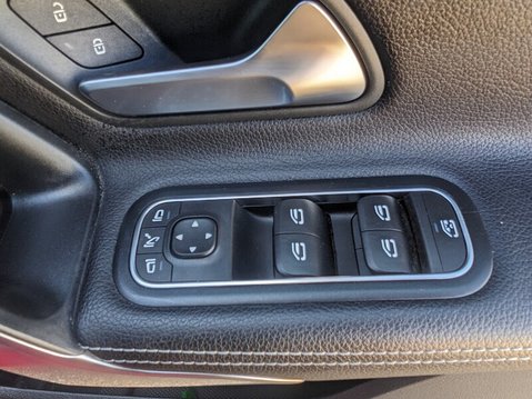 Mercedes-Benz A Class A 180 SPORT EXECUTIVE 26