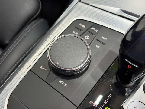 BMW 3 Series 2.0 330e 12kWh M Sport Saloon 4dr Petrol Plug-in Hybrid Auto Euro 6 (s/s) ( 55