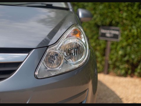 Vauxhall Corsa 1.4 Corsa Design Auto 5dr 19