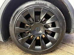 Tesla Model Y (Dual Motor) Long Range SUV 5dr Electric Auto 4WDE (384 bhp) 16