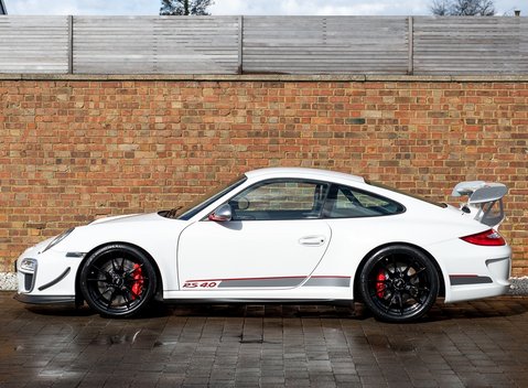 Porsche 911 GT3 RS 4.0 LHD 2