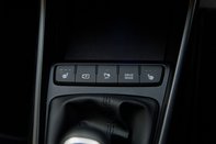 Hyundai i20 T-GDI PREMIUM MHEV 32