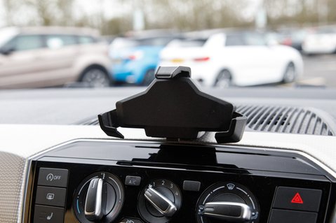 Volkswagen Up HIGH UP TSI 21