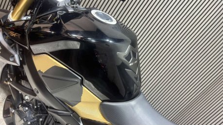 Suzuki GSR750 2011 ONLY 16K GOOD RUNNING NAKED PROJECT BIKE 750CC INLINE 4 19