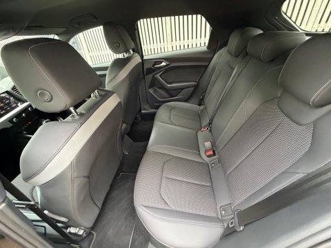 Audi A1 SPORTBACK TFSI S LINE 34