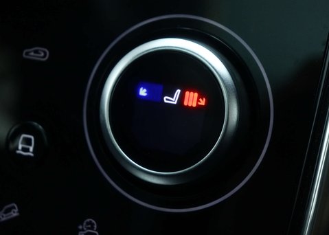 Land Rover Discovery Sport 2.0 Discovery Sport R-Dynamic HSE D Auto 4WD 5dr 31