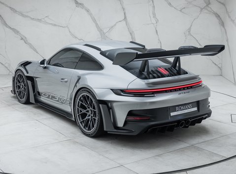 Porsche 911 GT3 RS (992) 12