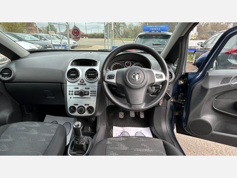 Vauxhall Corsa 1.2i ecoFLEX 16V Exclusiv Euro 5 (s/s) 5dr 13