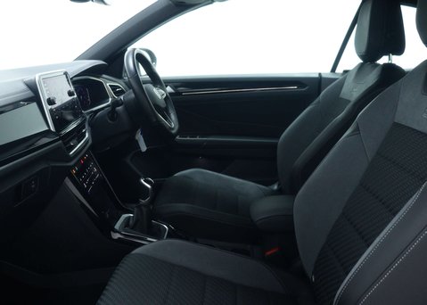 Volkswagen T-Roc 1.5 TSI R-Line Convertible 2dr Petrol Manual 2WD Euro 6 (s/s) (150 ps) 55