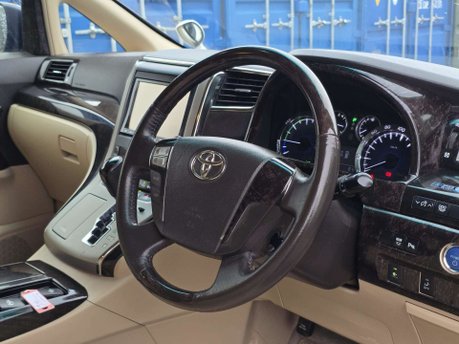 Toyota Alphard Auto+Hybrid+Ulez+7Seats 59
