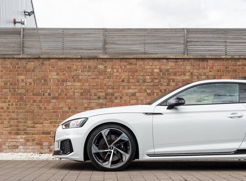 Audi RS5 Coupé 26
