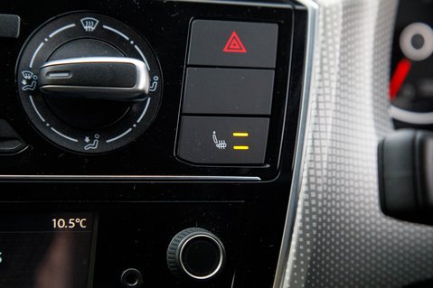 Volkswagen Up HIGH UP TSI 27