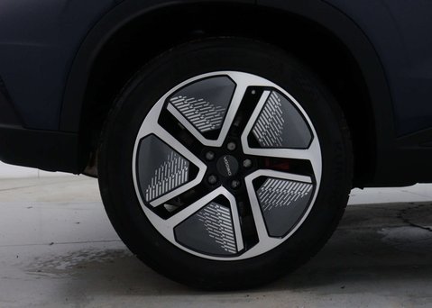 OMODA 5 1.6 5 Noble Auto 5dr 14