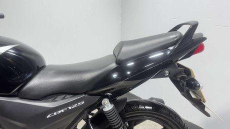 Honda CBF125 CBF125 2012 ONLY 5K VERY CLEAN 125CC LEARNER BIKE COMMUTER 36