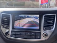 Hyundai TUCSON CRDI SE NAV BLUE DRIVE 17