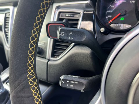 Porsche Macan 3.0 Macan S D Semi-Auto 4WD 5dr 43