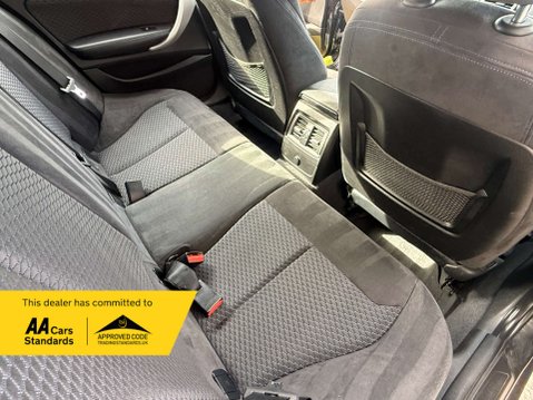BMW 1 Series 2.0 118d M Sport 5dr 28