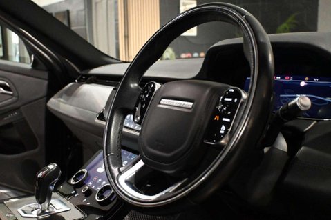 Land Rover Range Rover Evoque R-DYNAMIC HSE MHEV 18