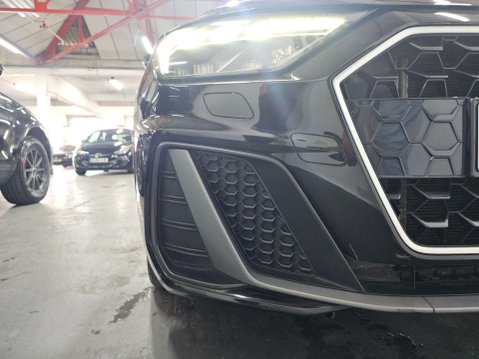 Audi A1 1.0 A1 Sportback 30 TFSI S Line Semi-Auto 5dr 94