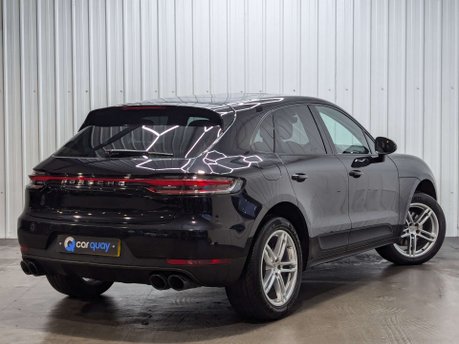 Porsche Macan 2.0 Macan Semi-Auto 4WD 5dr 8