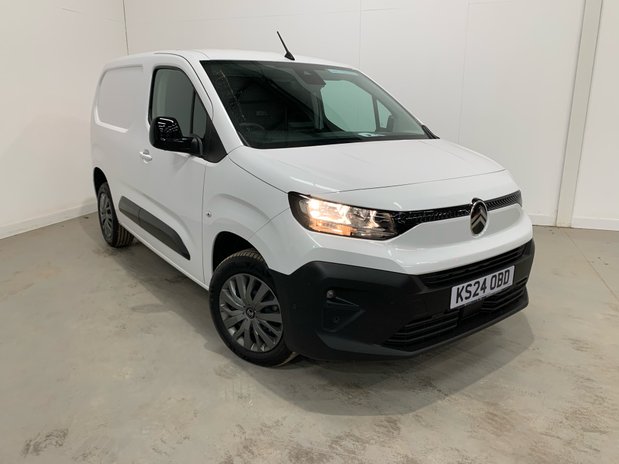 Citroen Berlingo Citroen Berlingo M Diesel 1.5 Blue HDi 100ps Van Driver 1