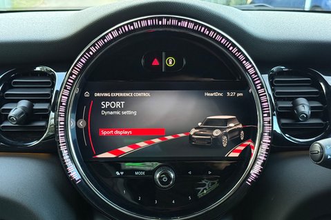 Mini Hatch JOHN COOPER WORKS - NANUQ WHITE - MINI SERVICE HISTORY 34