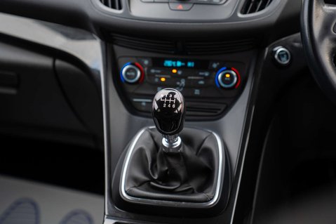 Ford Kuga 1.5 Kuga Titanium TDCI 5dr 23