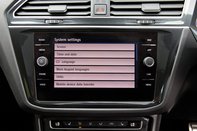 Volkswagen Tiguan R-LINE TECH TDI 4MOTION DSG 27