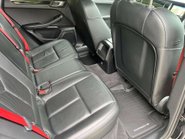 Porsche Macan 3.0 Macan S Semi-Auto 4WD 5dr 38