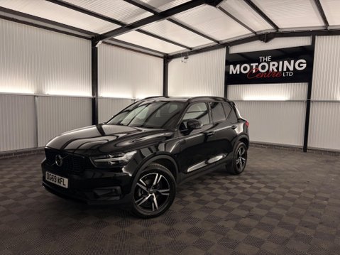 Volvo XC40 2.0 D3 R-Design Euro 6 (s/s) 5dr 3