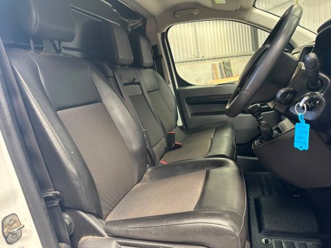 Peugeot Expert BLUEHDI PROFESSIONAL L1 12