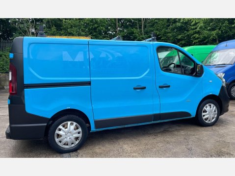 Vauxhall Vivaro 1.6 CDTi 2900 BiTurbo ecoFLEX Panel Van 5dr Diesel Manual L1 H1 Euro 5 (s/s 8