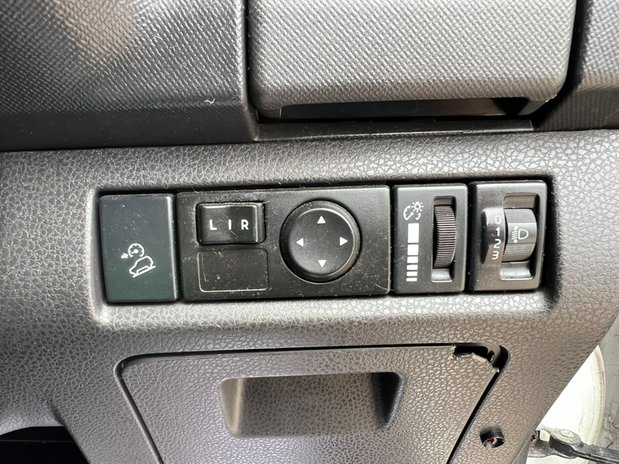 Isuzu D-Max Utility | 1.9 LT | Extended Cab | Tow Bar | AC | E 37
