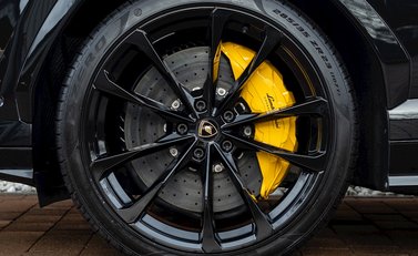 Lamborghini Urus 10