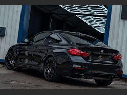 BMW M4 3.0 M4 Competition Edition Package Semi-Auto 2dr 31