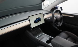 Tesla Model Y LONG RANGE AWD Enhanced Autopilot Auto Park & Summon Deep Blue Metallic 19