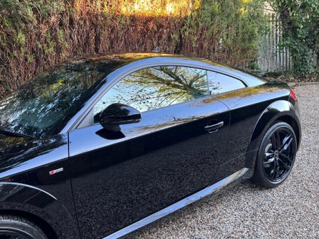 Audi TT 2.0 TFSI Black Edition S Tronic Euro 6 (s/s) 3dr 11