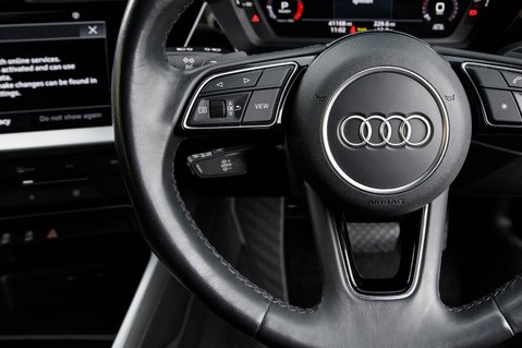 Audi A3 SPORTBACK TFSI TECHNIK MHEV 18