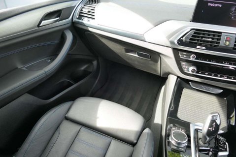 BMW X3 XDRIVE30E M SPORT 19