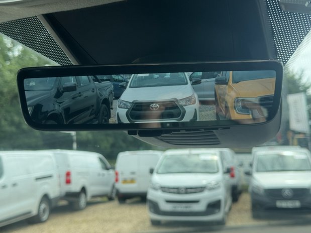 Ford Transit Custom Crew Cab LWB L2H1 Low Roof Trail 320 Air Con Alloys Sensors Cam EURO 6 26