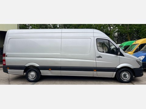 Mercedes-Benz Sprinter 2.1 314 CDi Panel Van 5dr Diesel Manual RWD L3 H3 (218 g/km, 140 bhp) 7