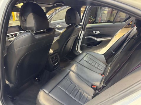 BMW 3 Series 2.0 320d M Sport MHEV Auto 4dr 6