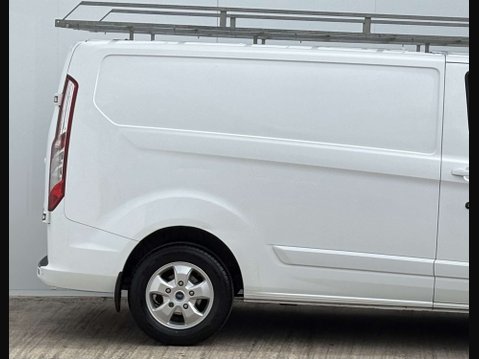 Ford Transit Custom 2.2 Transit Custom 290 Ltd E-Tech 13
