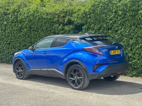 Toyota C-HR 1.8 VVT-h Dynamic SUV 5dr Petrol Hybrid CVT Euro 6 (s/s) (122 ps) 32