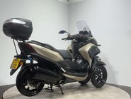 Yamaha Tricity 300 2024 ONLY 443 MILES!! 3 WHEELER TRIKE RIDE ON A CAR LICENCE 300CC 2