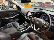 BMW 3 Series 2.0 330e 12kWh Sport Pro Saloon 4dr Petrol Plug-in Hybrid Auto Euro 6 (s/s) 22