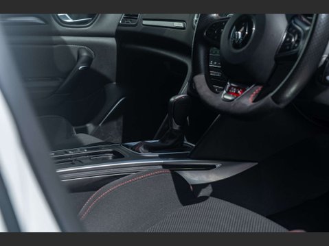 Renault Megane 1.8 Megane Renault Sport Trophy Auto 5dr 17
