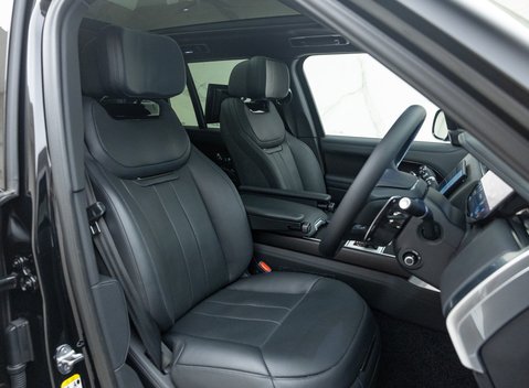 Land Rover Range Rover P615 SV 24
