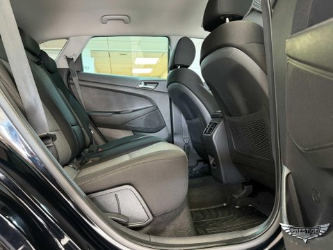 Hyundai TUCSON 1.6 CRDi MHEV SE Nav Euro 6 (s/s) 5dr 61